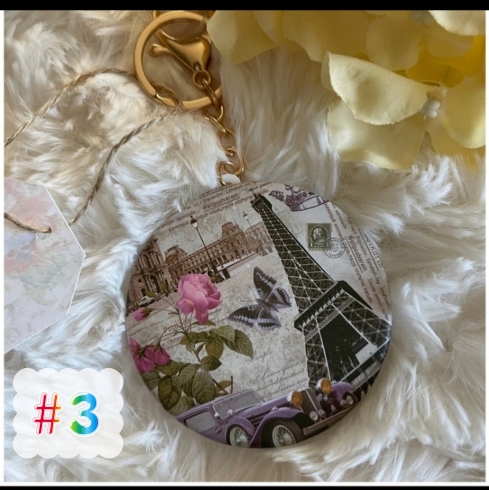 Vanity Mirror Keychains. - Picture 8 of 9